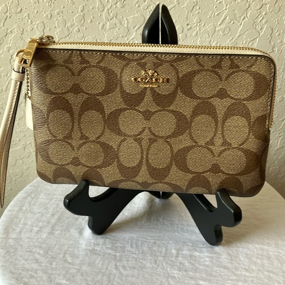 Coach: Signature Canvas Double Corner Zip Wristlet - Picture 1 of 16